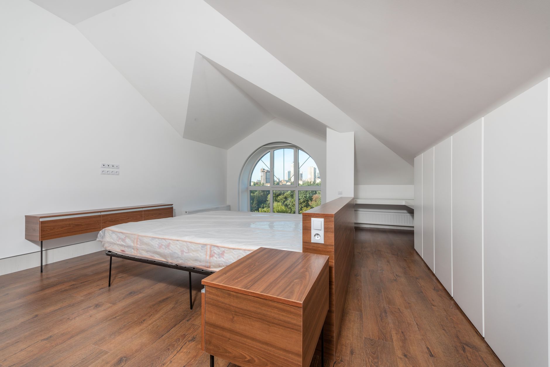 Traitement punaises de lit équipe à Chalon-sur-Saône